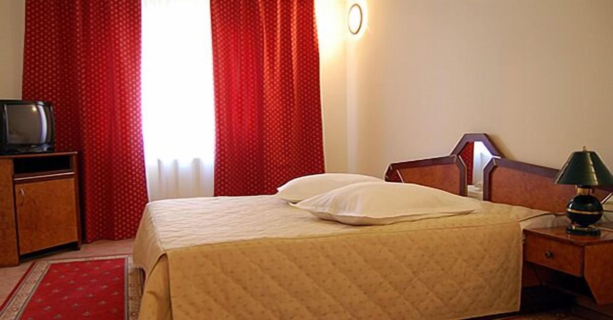 Euro Hotel Timisoara Bagian luar foto