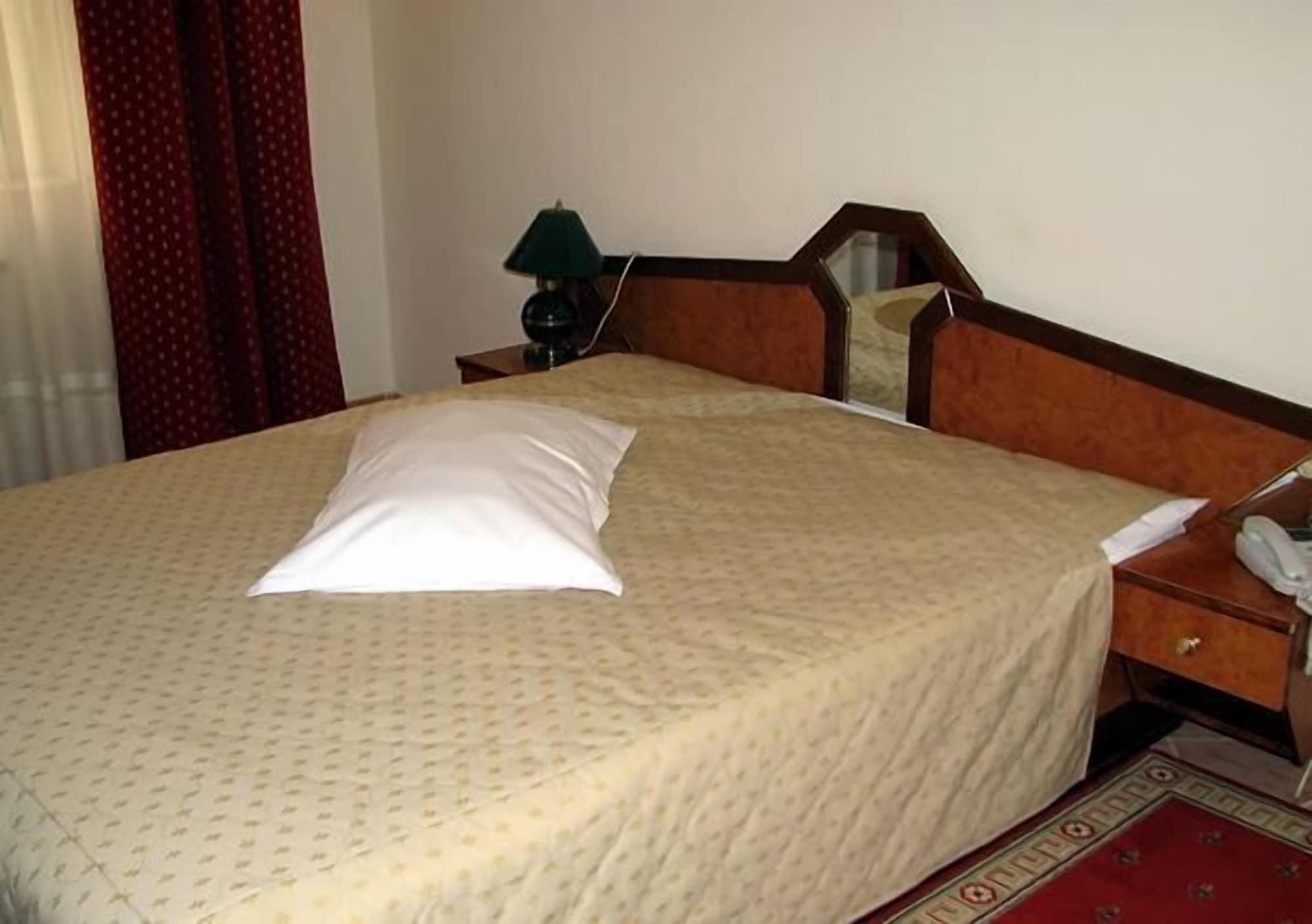 Euro Hotel Timisoara Bagian luar foto