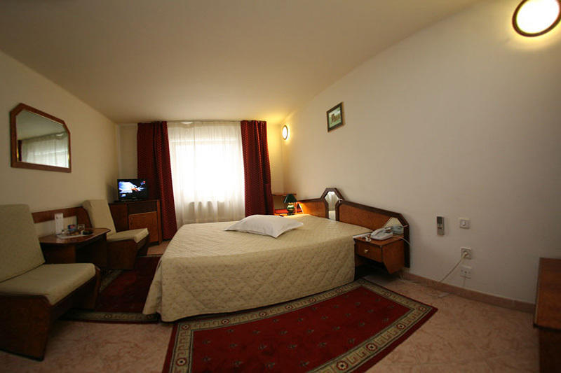Euro Hotel Timisoara Bagian luar foto